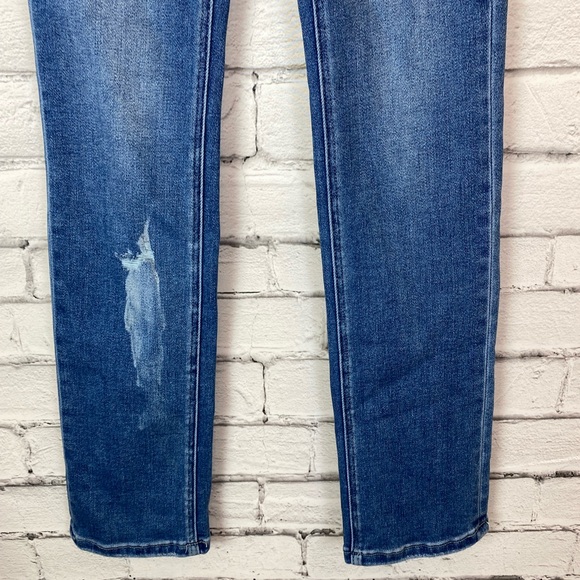Vervet Blue Jeans By Flying Monkey High Rise Slim Jeans Distressed Size 25 NWOT - Picture 6 of 10